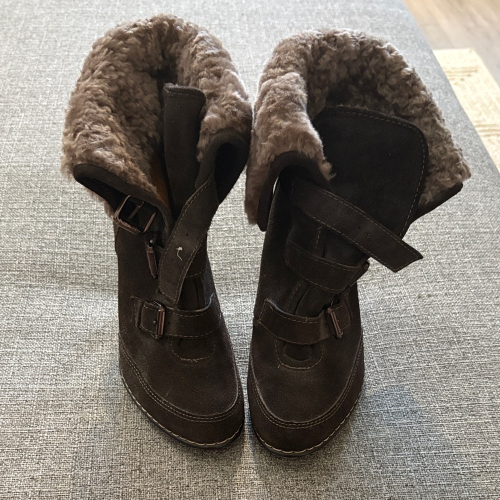 Sofft Dark Brown Faux-Shearling Fold-Over Winter Boots